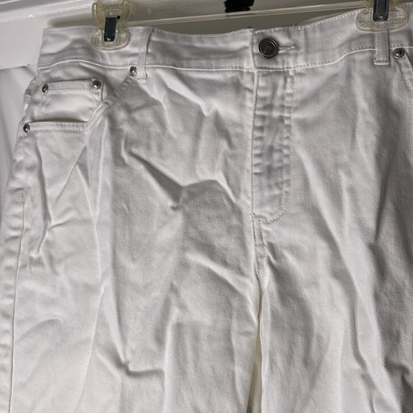 Just my size classic Capri 20 W average 98% cotton, 2% spandex as is - Picture 2 of 9